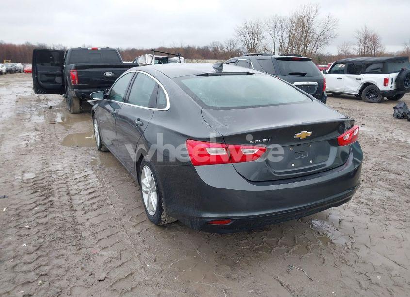 Photo 3 of 2016 Chevrolet Malibu 1LT (VIN 1G1ZE5ST4GF291244)