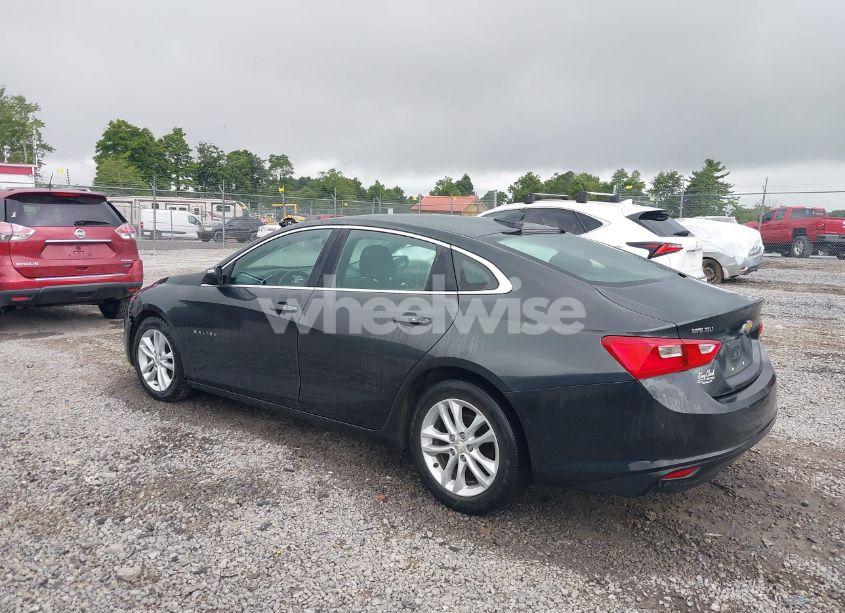 Photo 3 of 2016 Chevrolet Malibu 1LT (VIN 1G1ZE5ST4GF297884)