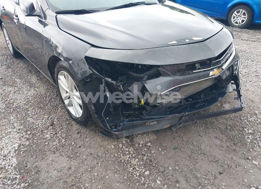 Photo 6 of 2016 Chevrolet Malibu 1LT (VIN 1G1ZE5ST4GF297884)