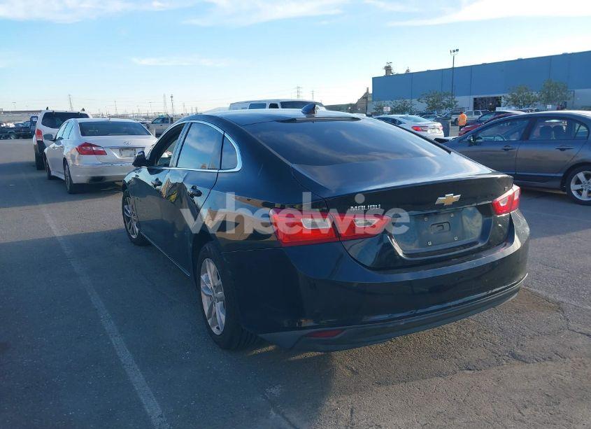 Photo 3 of 2016 Chevrolet Malibu 1LT (VIN 1G1ZE5ST4GF302324)