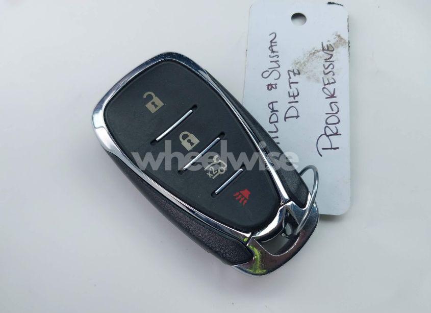 Photo 11 of 2016 Chevrolet Malibu 1LT (VIN 1G1ZE5ST4GF310634)