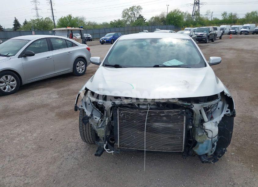 Photo 13 of 2016 Chevrolet Malibu 1LT (VIN 1G1ZE5ST4GF310634)