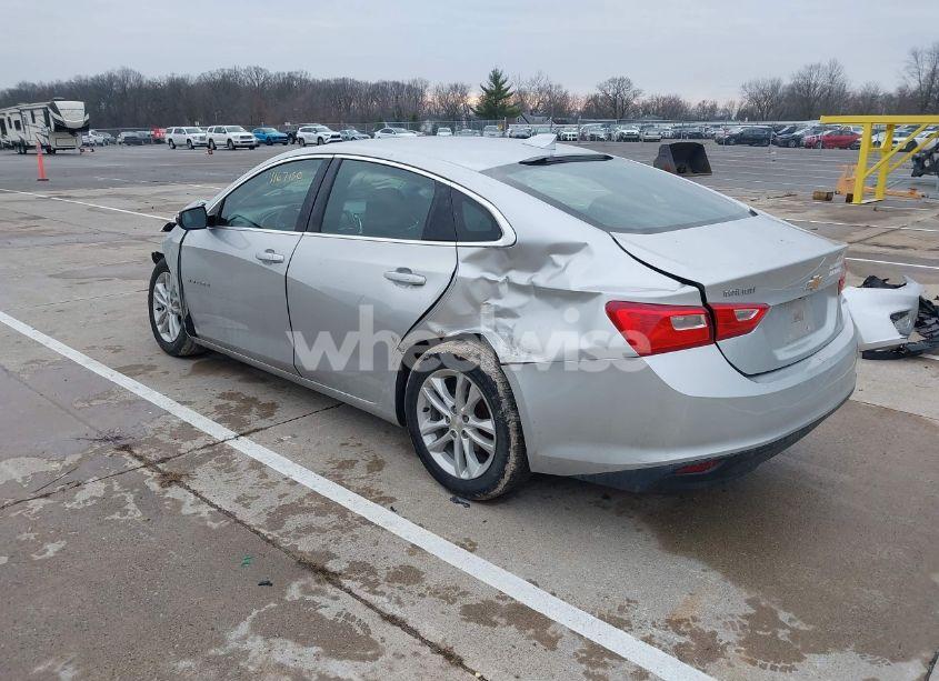 Photo 3 of 2016 Chevrolet Malibu 1LT (VIN 1G1ZE5ST4GF311458)