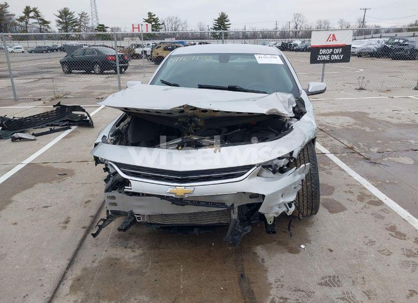 Photo 6 of 2016 Chevrolet Malibu 1LT (VIN 1G1ZE5ST4GF311458)
