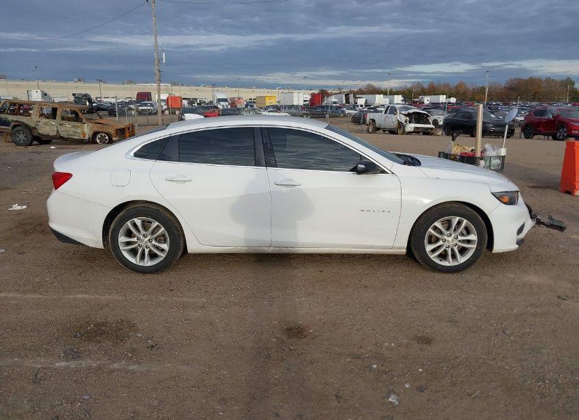 Photo 13 of 2016 Chevrolet Malibu 1LT (VIN 1G1ZE5ST4GF313484)