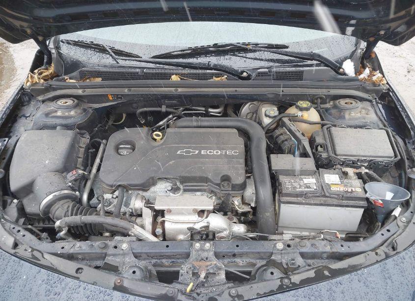 Photo 10 of 2016 Chevrolet Malibu 1LT (VIN 1G1ZE5ST4GF340040)