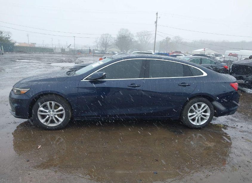 Photo 14 of 2016 Chevrolet Malibu 1LT (VIN 1G1ZE5ST4GF340040)