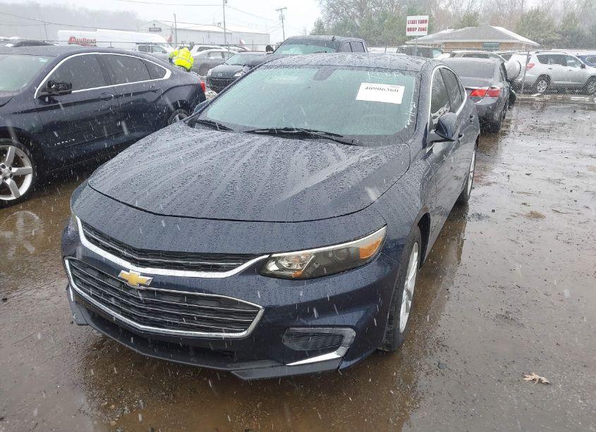 Photo 2 of 2016 Chevrolet Malibu 1LT (VIN 1G1ZE5ST4GF340040)