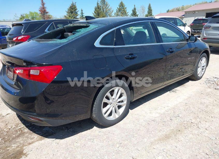 Photo 4 of 2016 Chevrolet Malibu 1LT (VIN 1G1ZE5ST4GF344668)