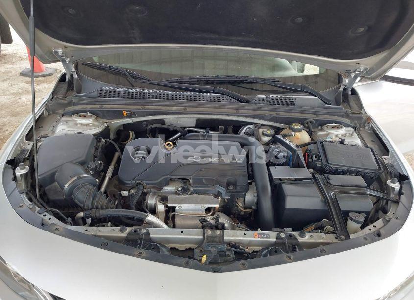 Photo 10 of 2016 Chevrolet Malibu 1LT (VIN 1G1ZE5ST4GF348056)