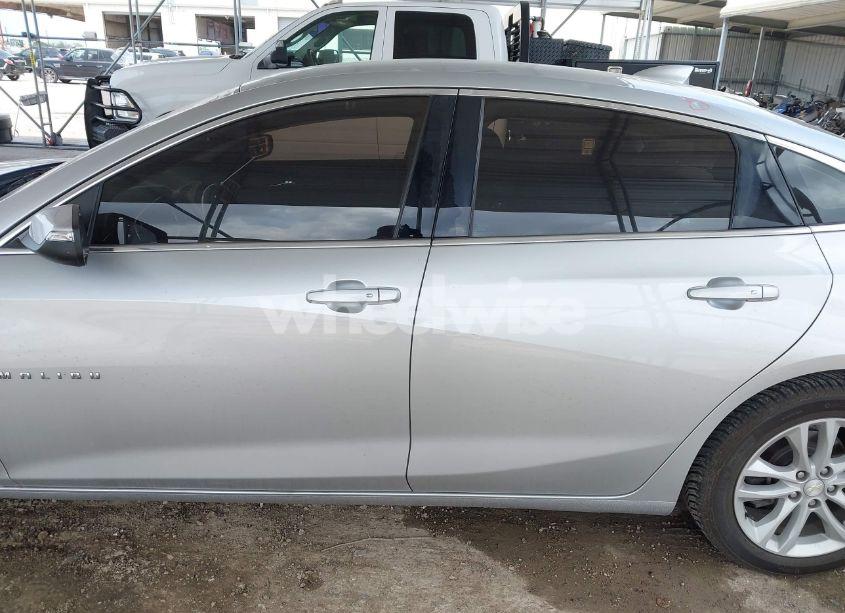 Photo 14 of 2016 Chevrolet Malibu 1LT (VIN 1G1ZE5ST4GF348056)