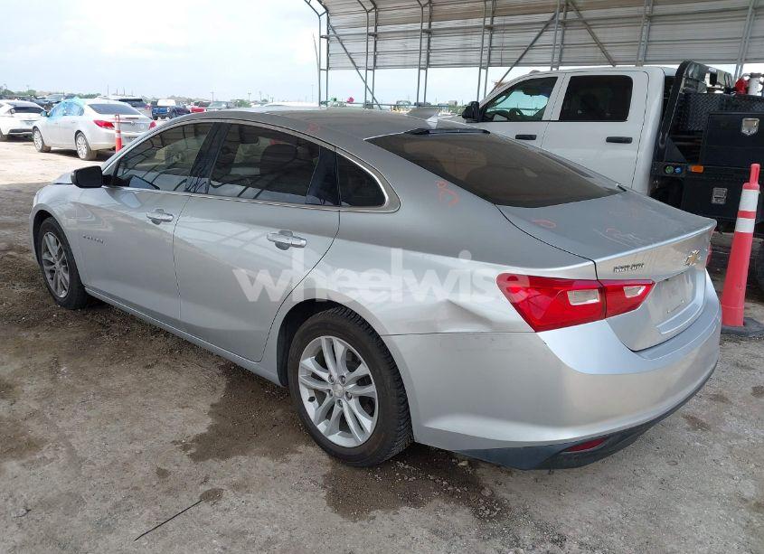 Photo 3 of 2016 Chevrolet Malibu 1LT (VIN 1G1ZE5ST4GF348056)