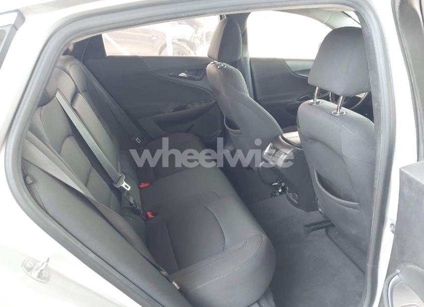 Photo 8 of 2016 Chevrolet Malibu 1LT (VIN 1G1ZE5ST4GF348056)