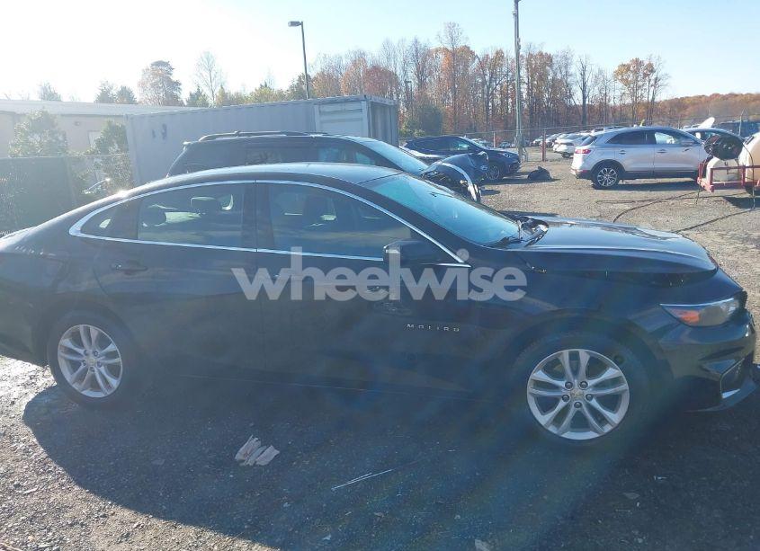 Photo 13 of 2016 Chevrolet Malibu 1LT (VIN 1G1ZE5ST4GF348283)