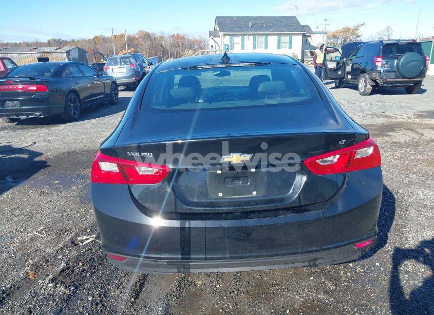 Photo 16 of 2016 Chevrolet Malibu 1LT (VIN 1G1ZE5ST4GF348283)