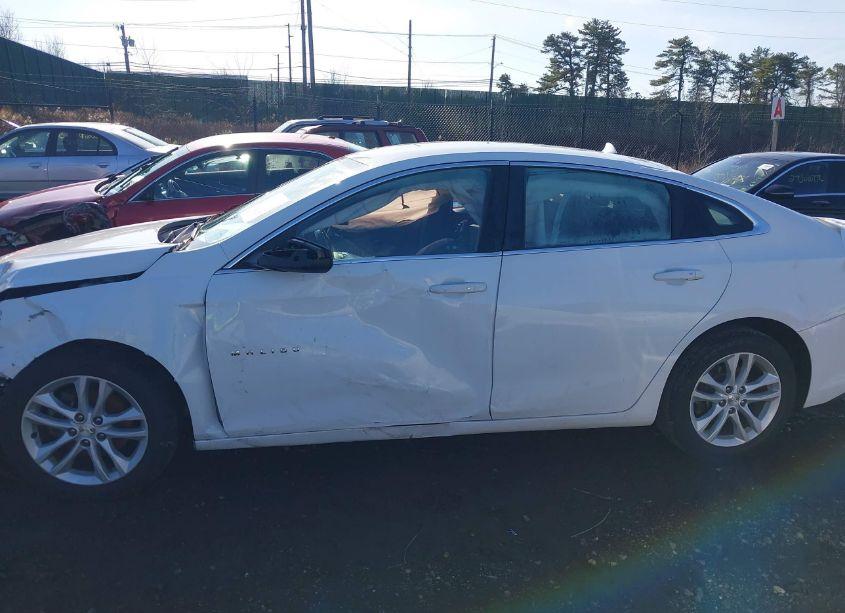 Photo 13 of 2016 Chevrolet Malibu 1LT (VIN 1G1ZE5ST4GF349529)