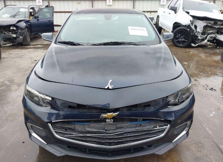Photo 6 of 2017 Chevrolet Malibu 1LT (VIN 1G1ZE5ST4HF110872)