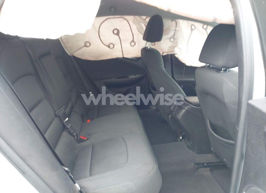 Photo 7 of 2017 Chevrolet Malibu 1LT (VIN 1G1ZE5ST4HF142835)