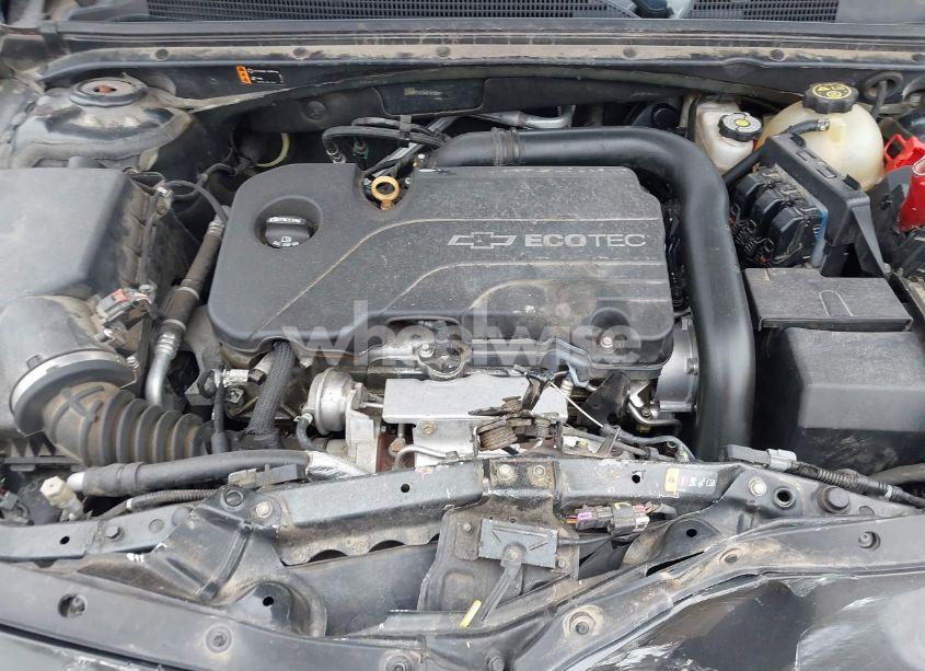 Photo 10 of 2017 Chevrolet Malibu 1LT (VIN 1G1ZE5ST4HF142866)