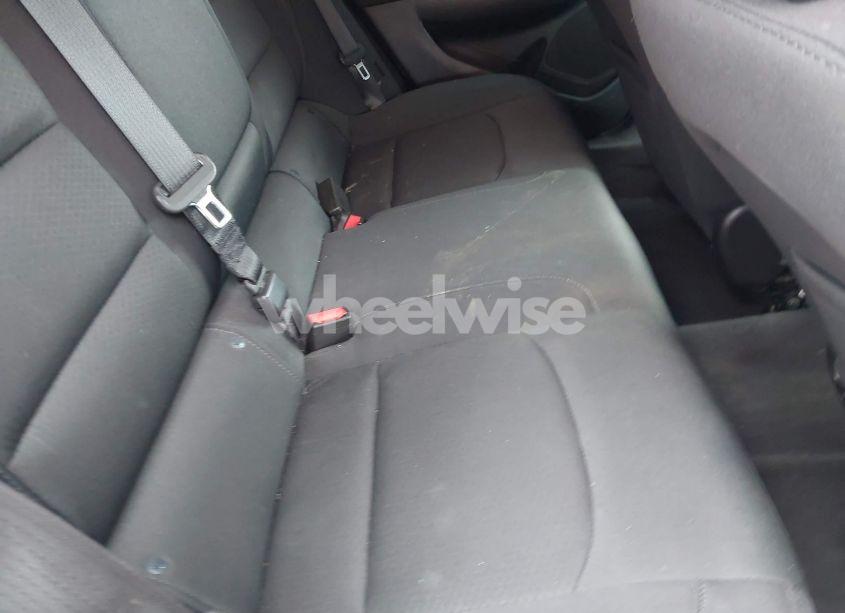 Photo 8 of 2017 Chevrolet Malibu 1LT (VIN 1G1ZE5ST4HF142866)