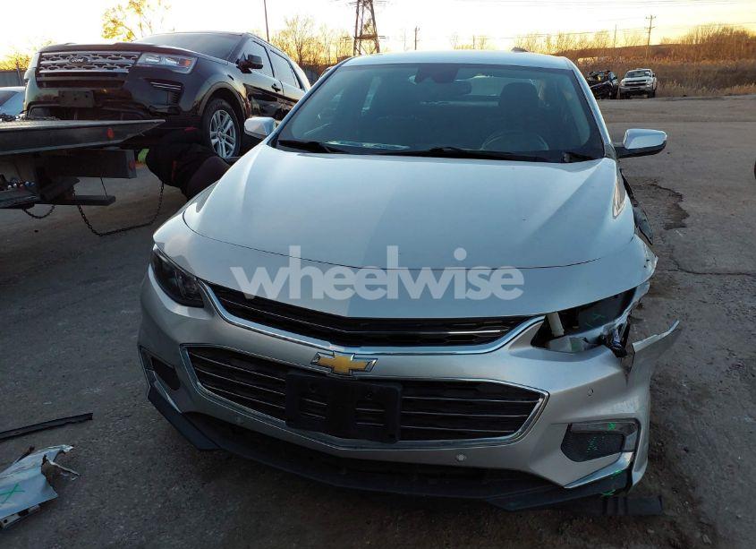 Photo 13 of 2017 Chevrolet Malibu 1LT (VIN 1G1ZE5ST4HF149591)
