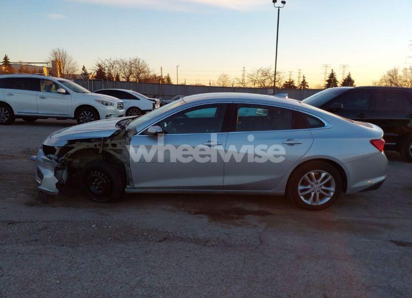 Photo 15 of 2017 Chevrolet Malibu 1LT (VIN 1G1ZE5ST4HF149591)