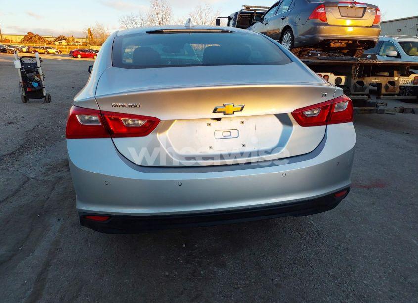 Photo 17 of 2017 Chevrolet Malibu 1LT (VIN 1G1ZE5ST4HF149591)