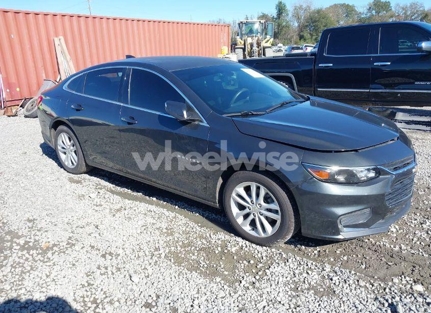 2017 Chevrolet Malibu 1LT (VIN 1G1ZE5ST4HF156542) main photo