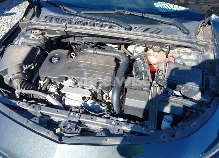 Photo 10 of 2017 Chevrolet Malibu 1LT (VIN 1G1ZE5ST4HF156542)