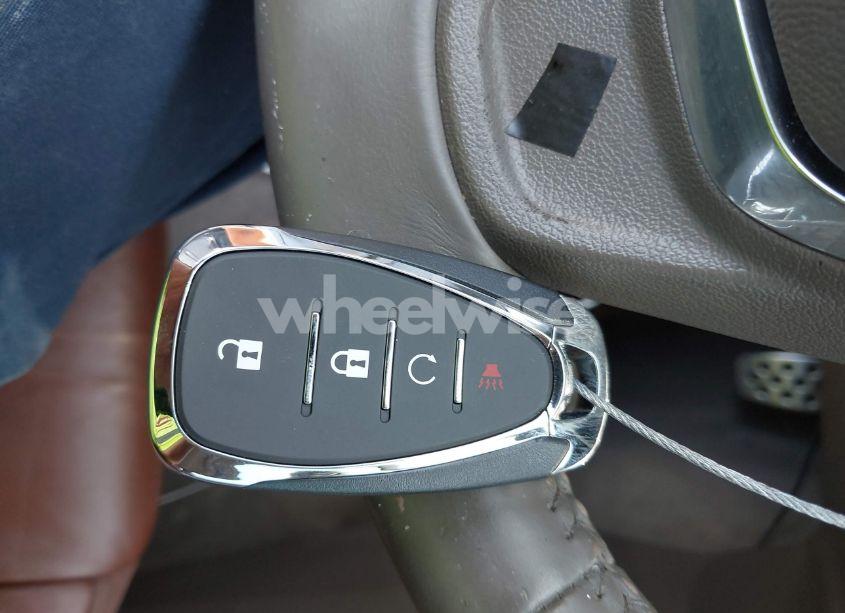 Photo 11 of 2017 Chevrolet Malibu 1LT (VIN 1G1ZE5ST4HF163166)