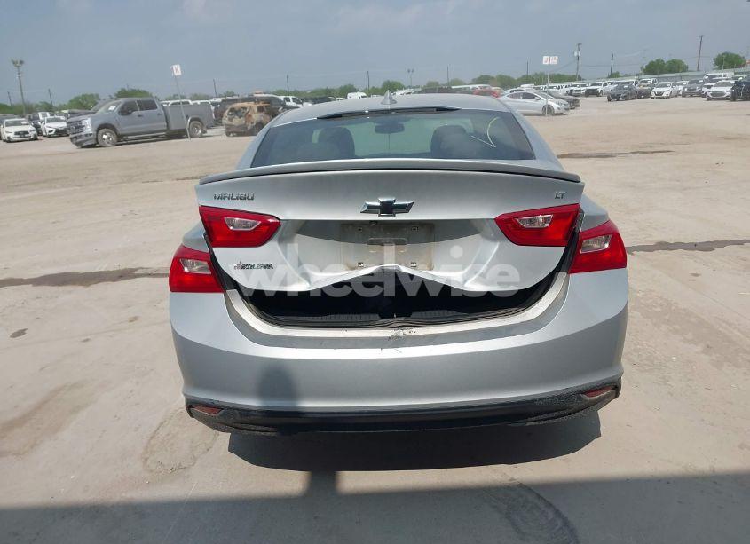 Photo 16 of 2017 Chevrolet Malibu 1LT (VIN 1G1ZE5ST4HF173292)