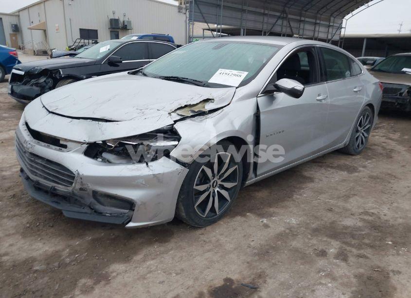 Photo 2 of 2017 Chevrolet Malibu 1LT (VIN 1G1ZE5ST4HF173292)