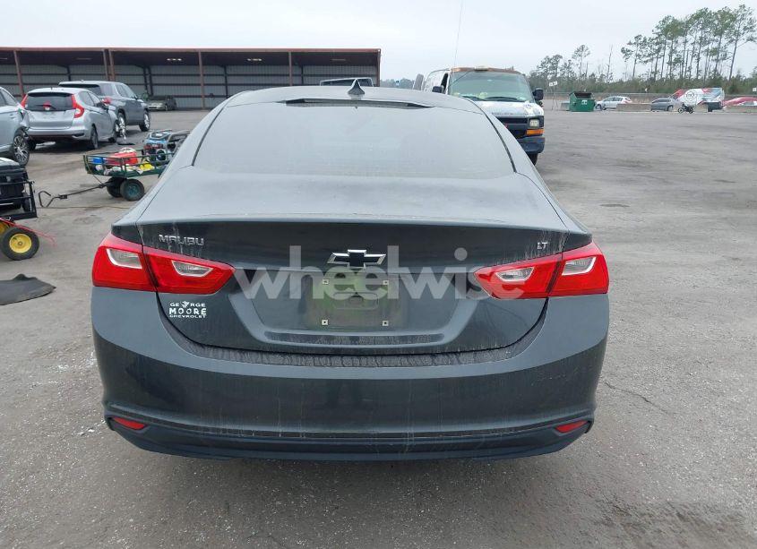 Photo 15 of 2017 Chevrolet Malibu 1LT (VIN 1G1ZE5ST4HF177486)