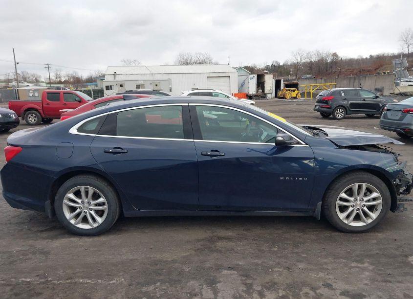 Photo 13 of 2017 Chevrolet Malibu 1LT (VIN 1G1ZE5ST4HF177777)