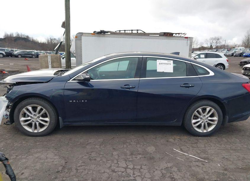 Photo 14 of 2017 Chevrolet Malibu 1LT (VIN 1G1ZE5ST4HF177777)