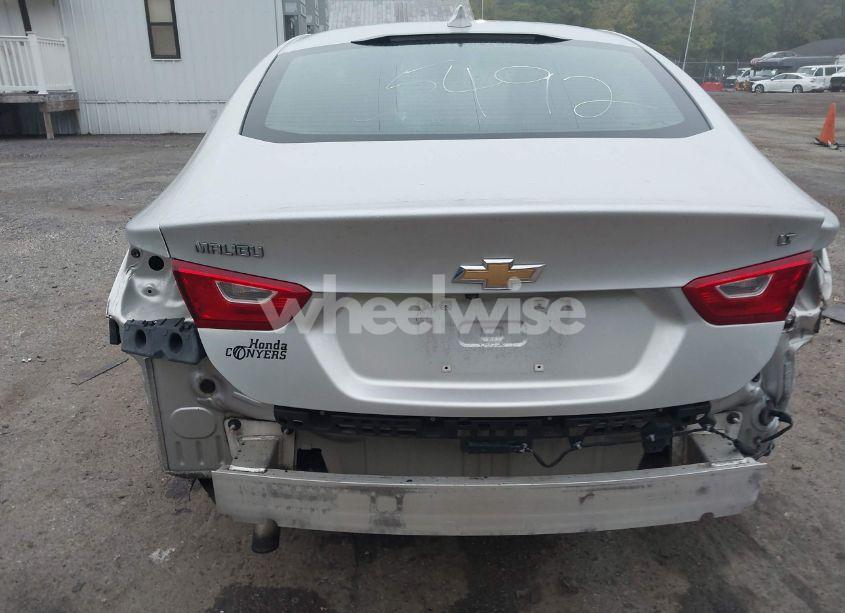 Photo 17 of 2017 Chevrolet Malibu 1LT (VIN 1G1ZE5ST4HF180307)