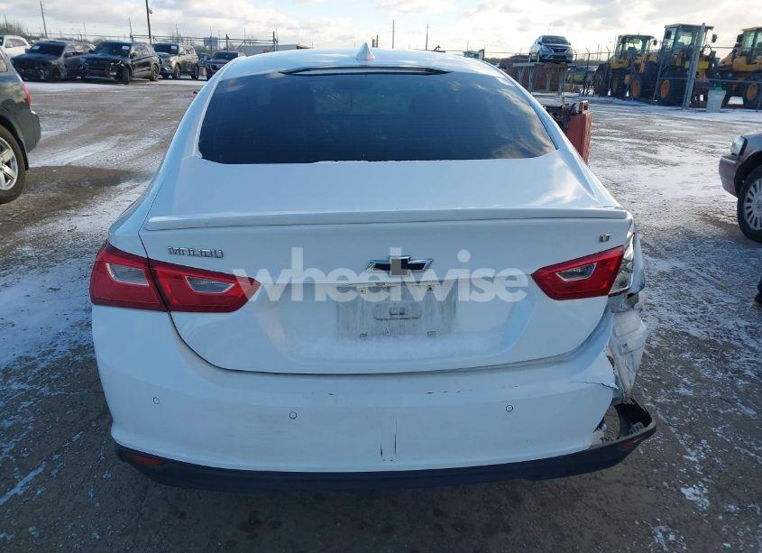 Photo 16 of 2017 Chevrolet Malibu 1LT (VIN 1G1ZE5ST4HF185331)