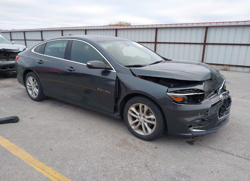 2017 Chevrolet Malibu 1LT (VIN 1G1ZE5ST4HF200765) main photo