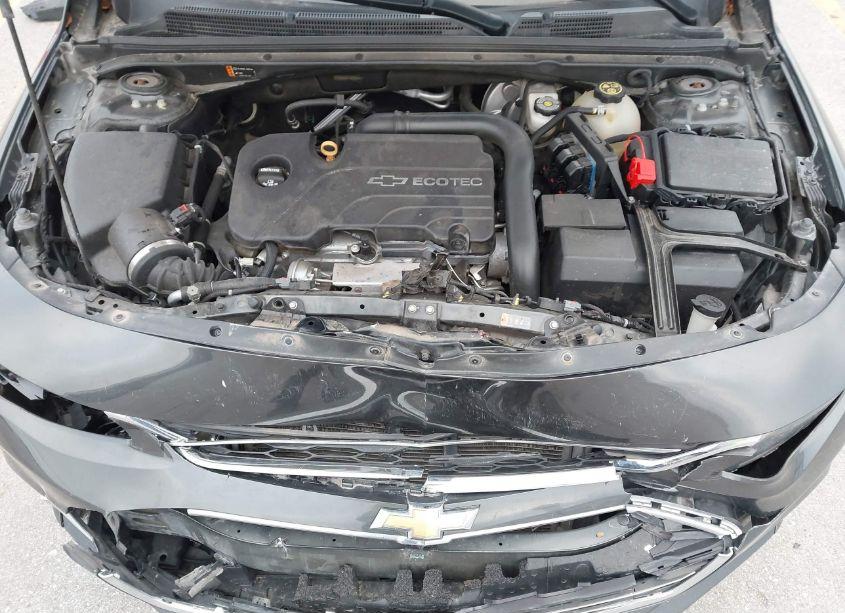 Photo 10 of 2017 Chevrolet Malibu 1LT (VIN 1G1ZE5ST4HF200765)