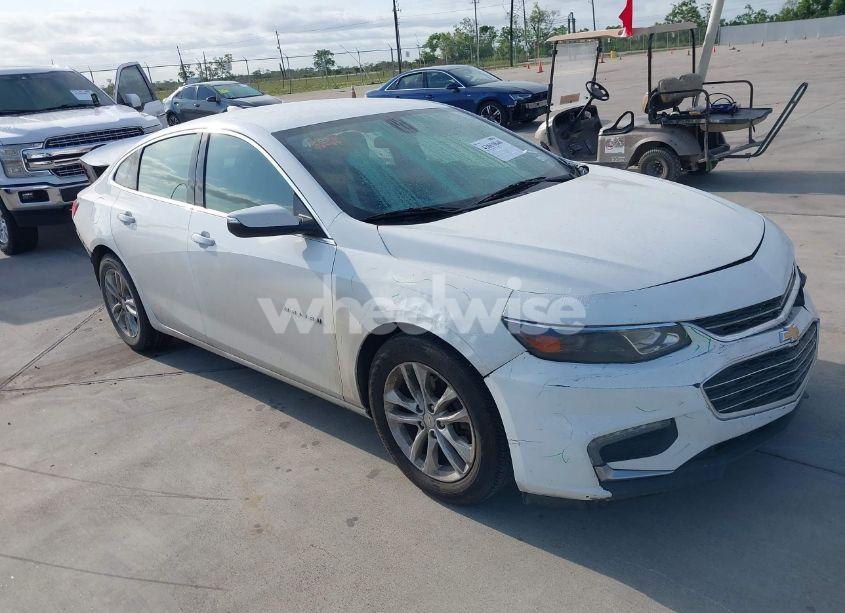 2017 Chevrolet Malibu 1LT (VIN 1G1ZE5ST4HF207375) main photo