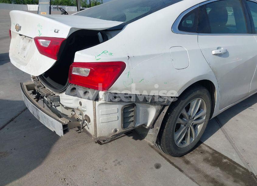 Photo 19 of 2017 Chevrolet Malibu 1LT (VIN 1G1ZE5ST4HF207375)