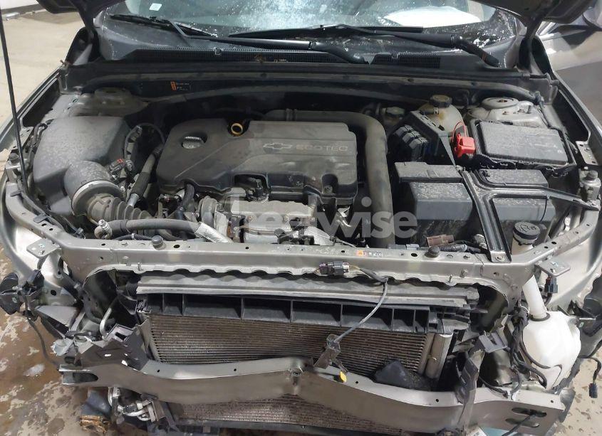 Photo 10 of 2017 Chevrolet Malibu 1LT (VIN 1G1ZE5ST4HF221647)