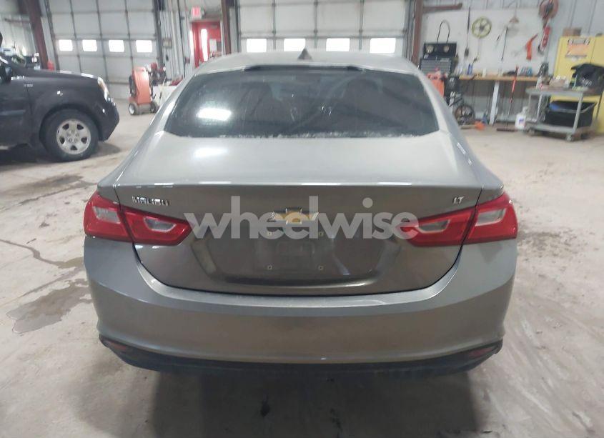 Photo 16 of 2017 Chevrolet Malibu 1LT (VIN 1G1ZE5ST4HF221647)