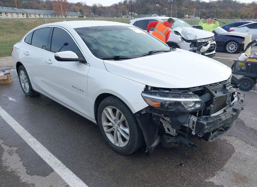 2017 Chevrolet Malibu 1LT (VIN 1G1ZE5ST4HF238318) main photo
