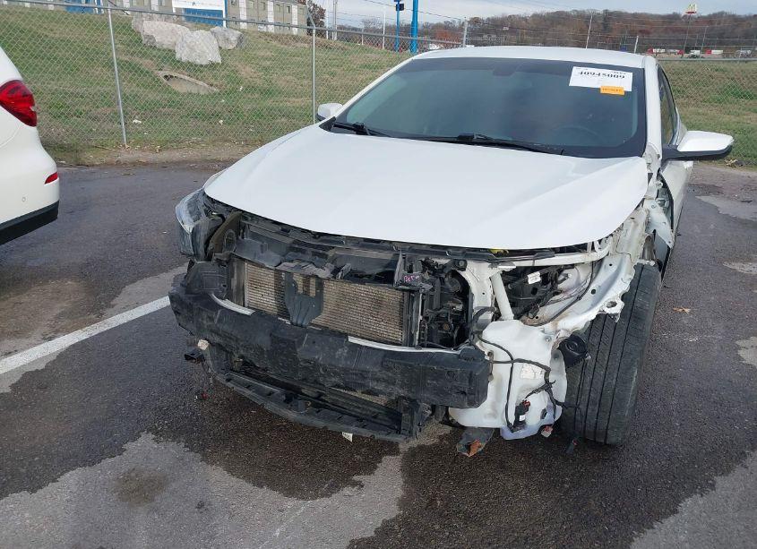 Photo 6 of 2017 Chevrolet Malibu 1LT (VIN 1G1ZE5ST4HF238318)