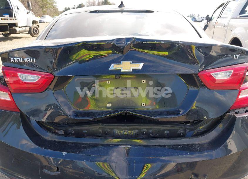 Photo 18 of 2017 Chevrolet Malibu 1LT (VIN 1G1ZE5ST4HF239260)