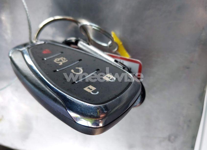 Photo 11 of 2017 Chevrolet Malibu 1LT (VIN 1G1ZE5ST4HF260660)