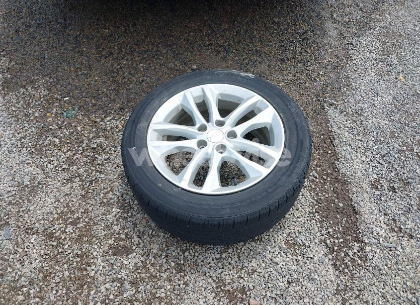 Photo 12 of 2017 Chevrolet Malibu 1LT (VIN 1G1ZE5ST4HF260660)