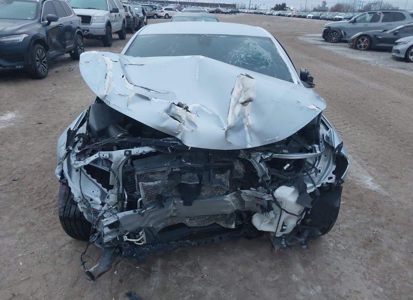 Photo 6 of 2017 Chevrolet Malibu 1LT (VIN 1G1ZE5ST4HF262408)