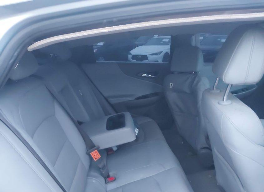 Photo 8 of 2017 Chevrolet Malibu 1LT (VIN 1G1ZE5ST4HF262408)